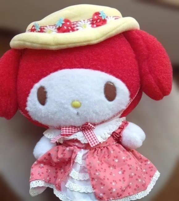 最終値下げ　マイメロディバースデー　 ぬいぐるみ （新品　タグ無し）