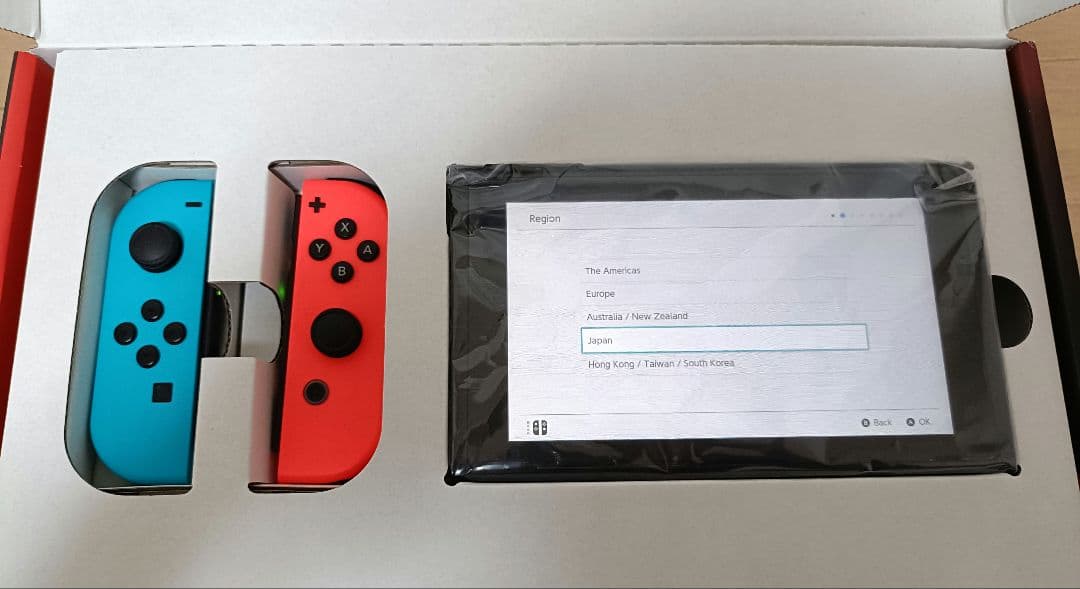 【美品】Nintendo Switch 本体 Joy-Con おまけ付き