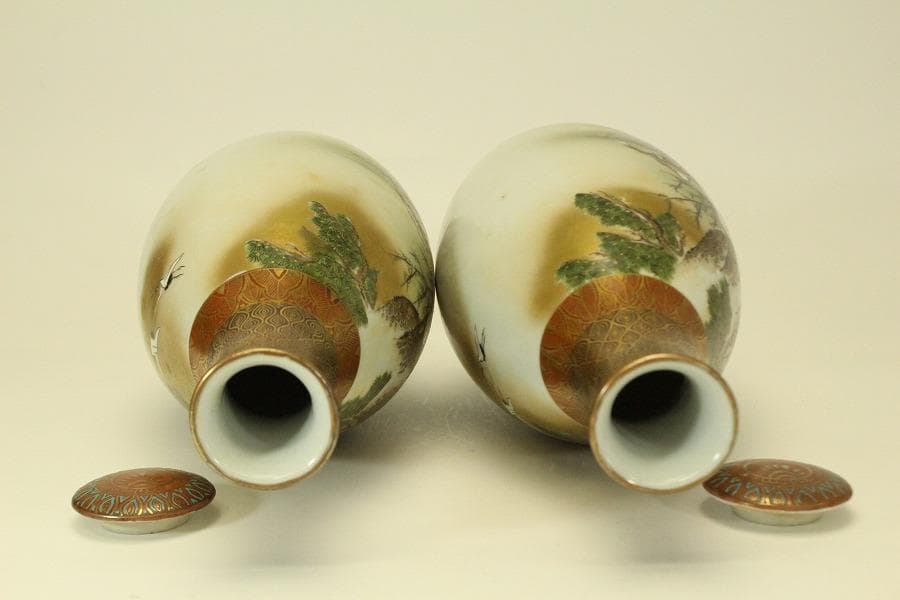 九谷 赤絵金彩 人物紋 徳利 瓶 一対 明治期(ZE587)