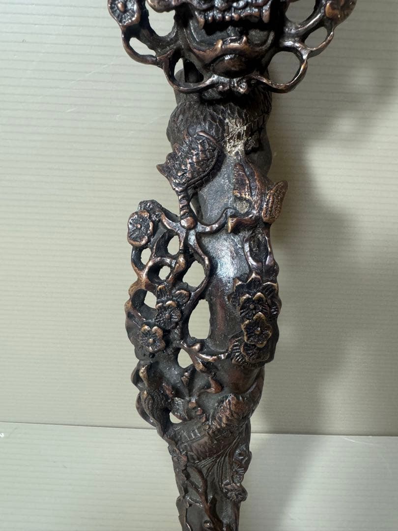 2140 銅製 龍文 如意 細工 置物 時代物