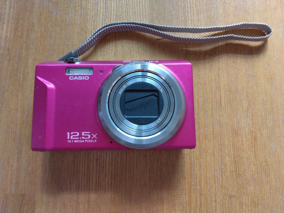 CASIO コンパクトデジタルカメラ 12.5倍ズーム 16メガピクセル Amazon | CASIO デジタルカメラ EXILIM EX-ZS26RD 広角26mm 光学6倍