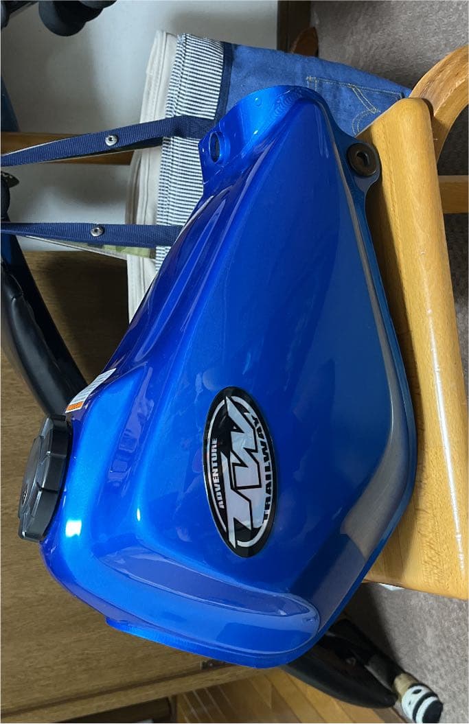 YAMAHA TW200 タンク