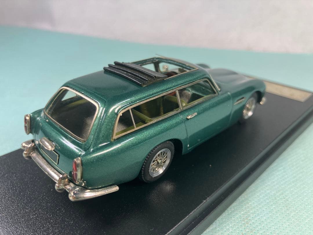 Aston Martin DB5 Shooting Brake 1963 限定品