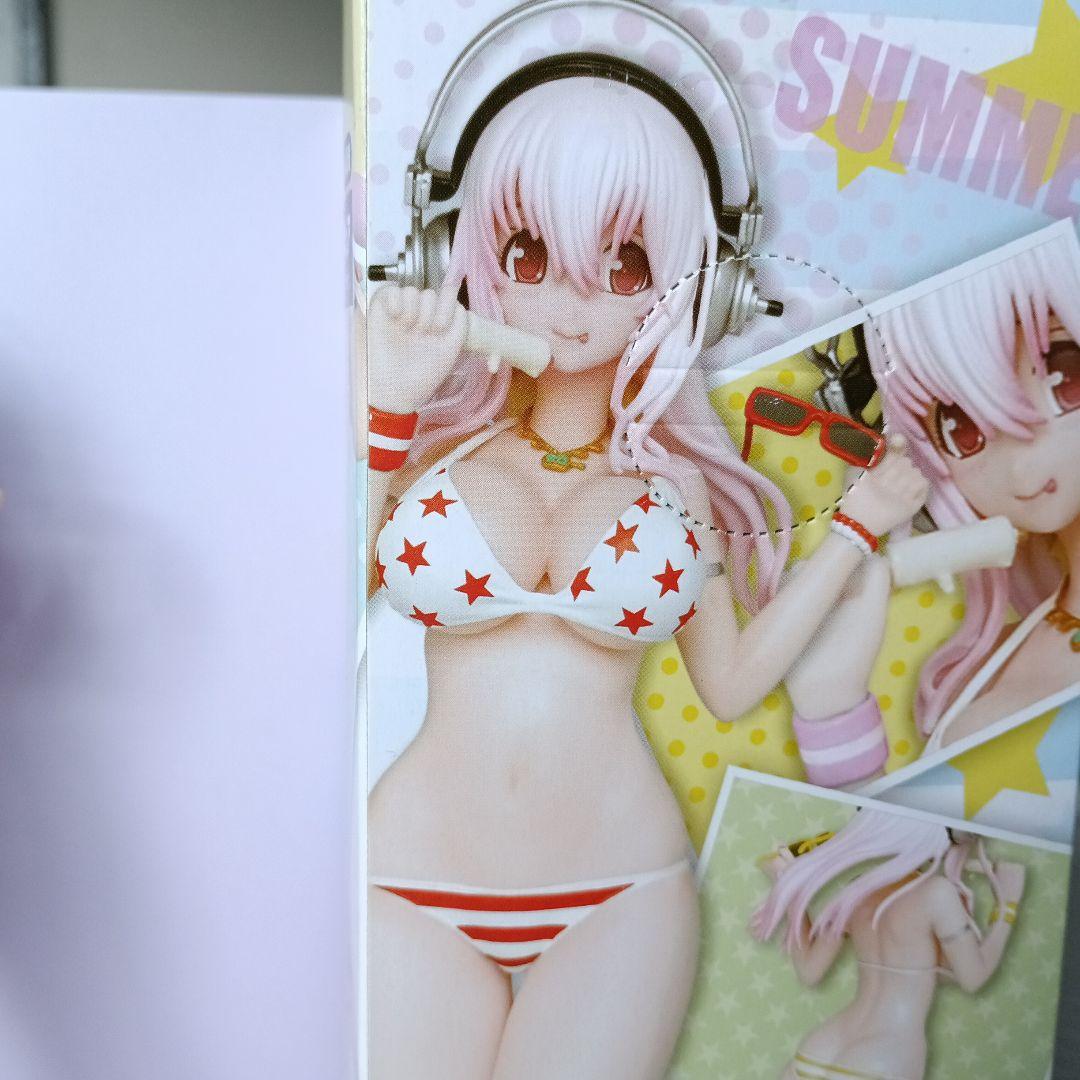 すーぱーそに子　サマービーチフィギュア２点セット（箱なし水色）（箱あり赤色）