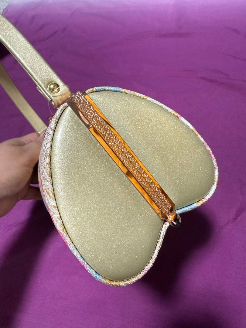 新品未使用品　Freek　和装草履＆バッグ　ゴールド系　花柄　フリーサイズ