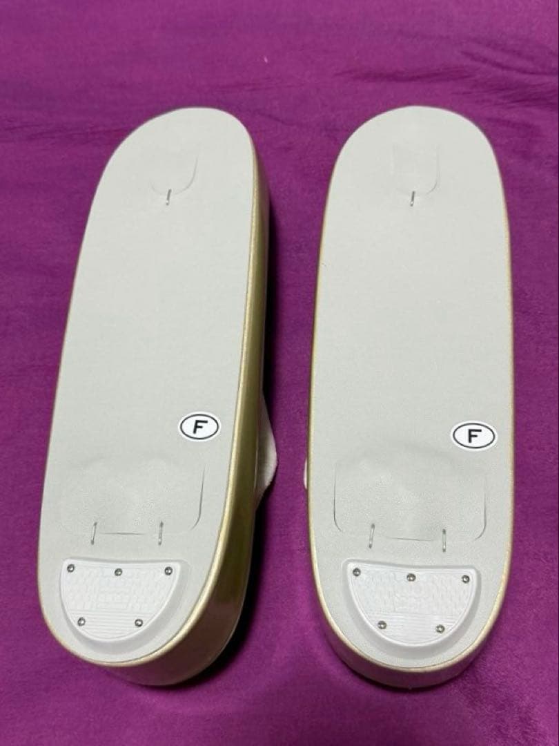 新品未使用品　Freek　和装草履＆バッグ　ゴールド系　花柄　フリーサイズ