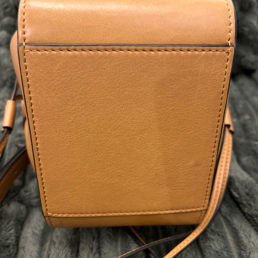 LOEWE ショルダーバッグ ベージュ