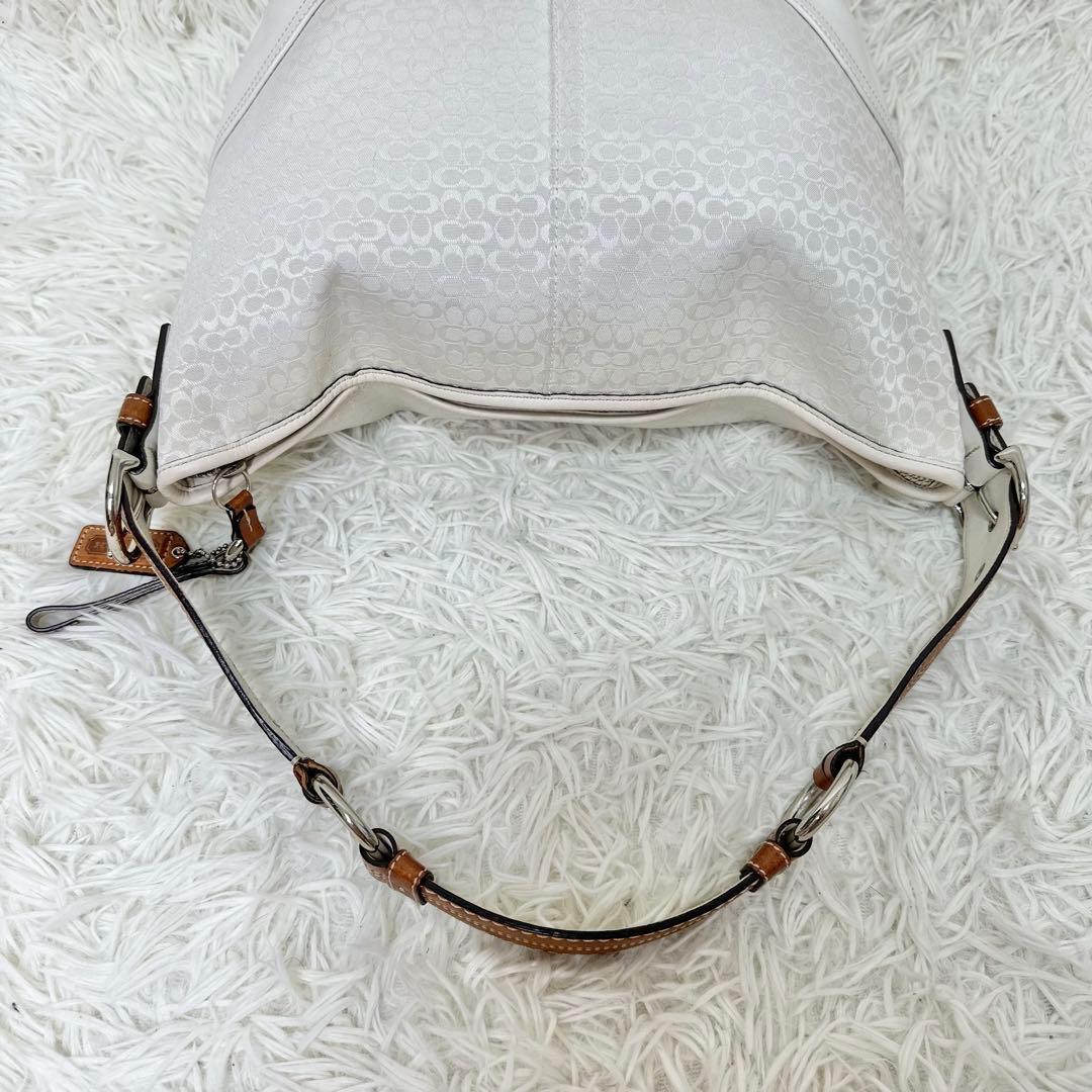 COACH コーチ ワンショルダー シグネチャー ホワイト 肩掛け y2k