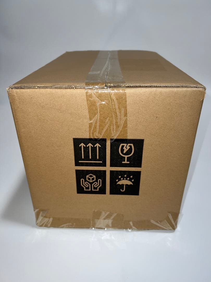 Mighty Jaxx カービー・ロザネスによる世界的警告