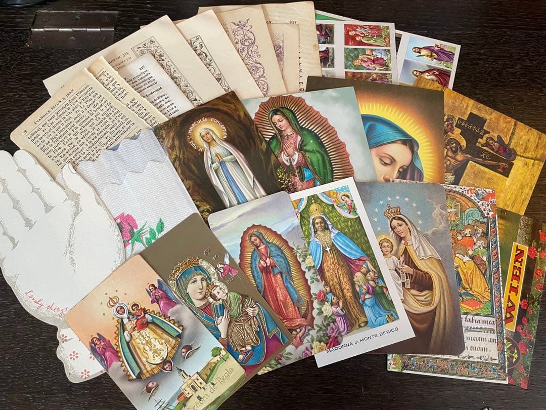 A)聖なるおすそ分けファイル　コラージュ素材　レース