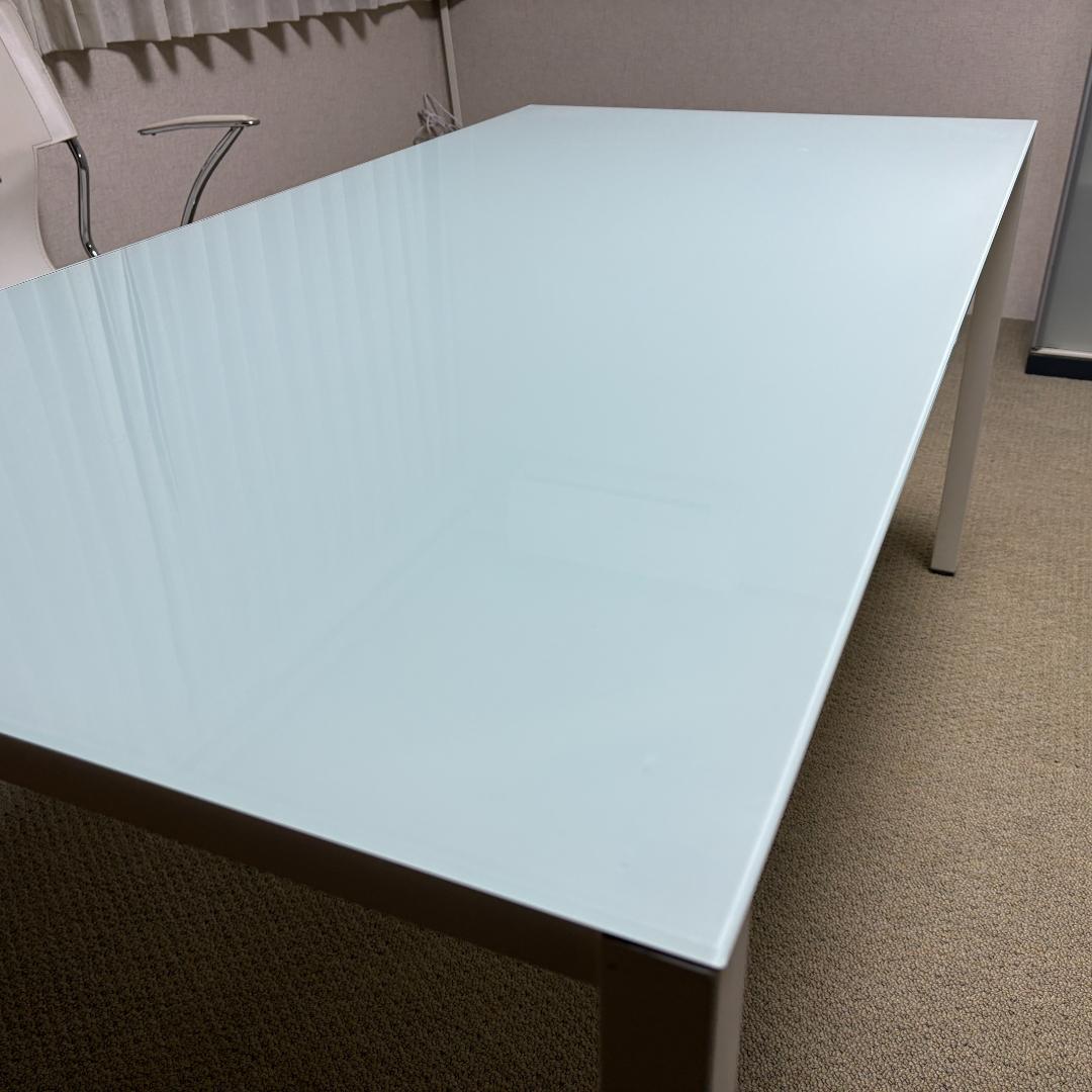 ガラス天板テーブル 150cm幅 奥行75cm ダイニングテーブル　白