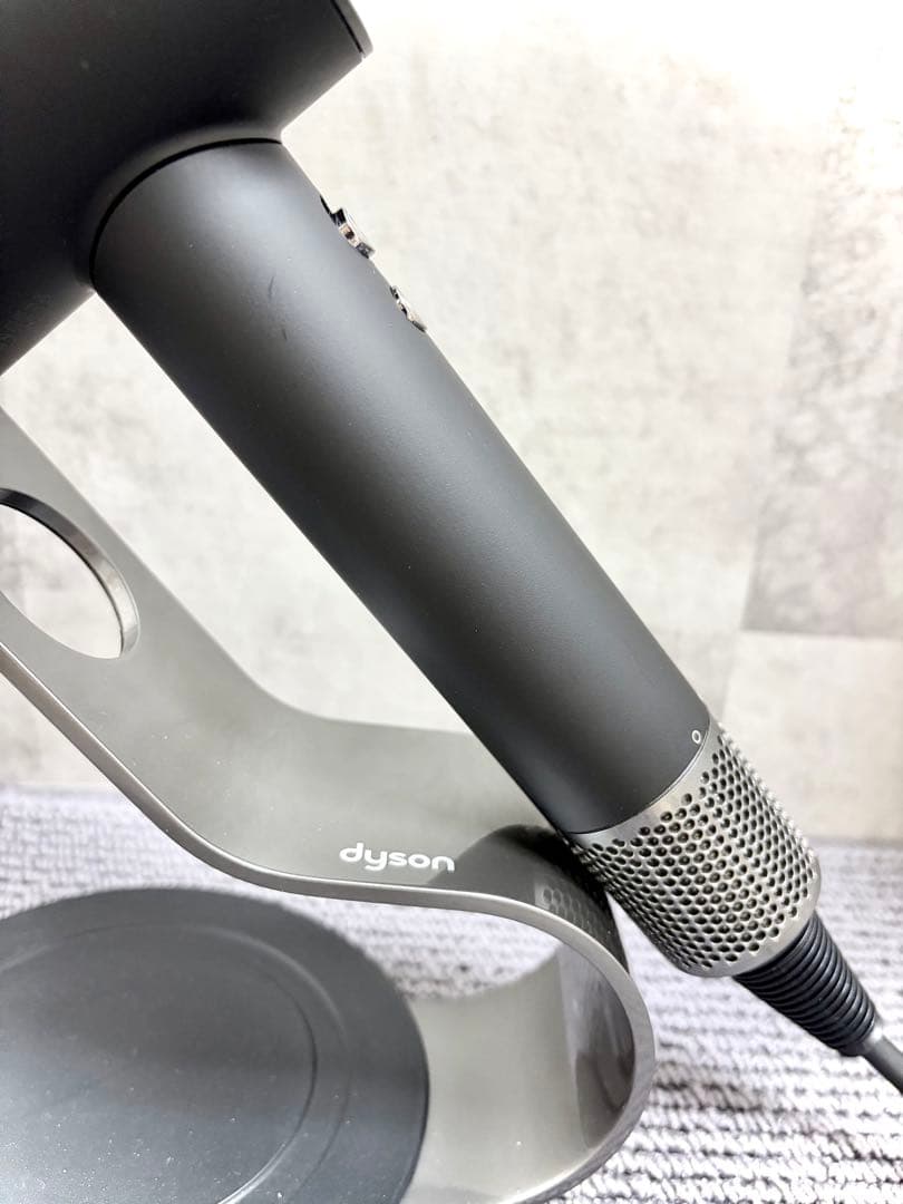ダイソン dyson ドライヤー HD03