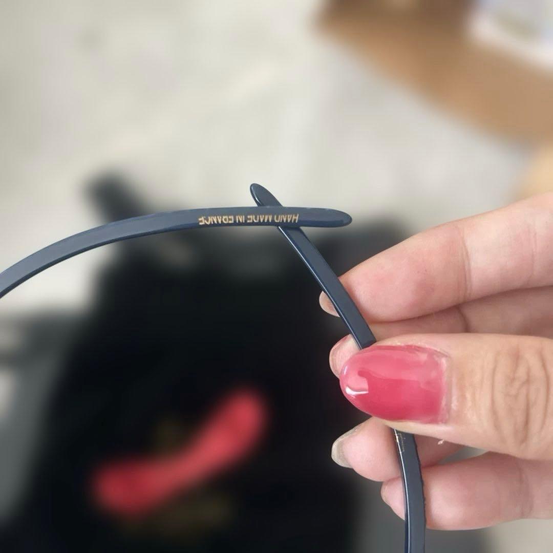 新品　未使用ALEXANDRE DE PARIS ネイビー カチューシャ