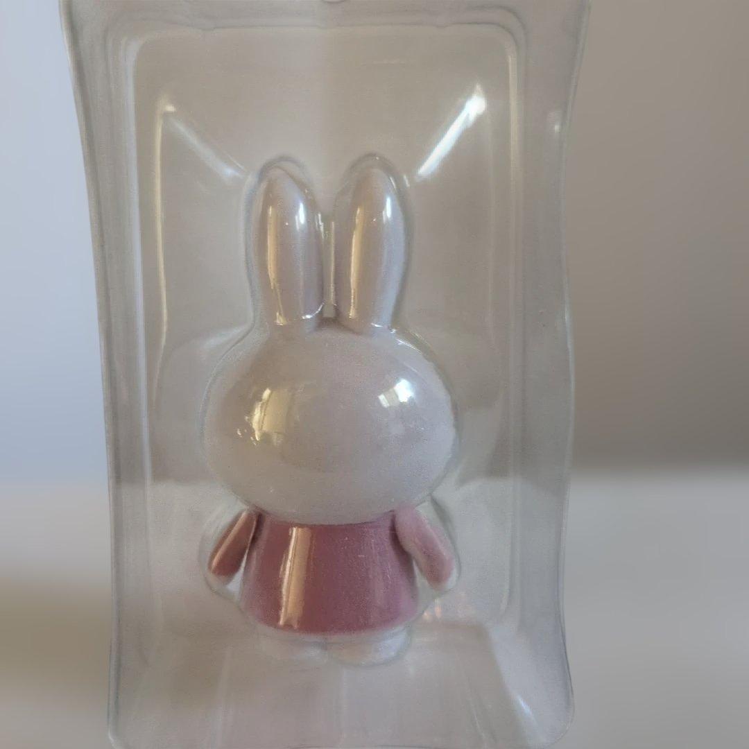 ミッフィー ふさふさマスコット - メルカリ