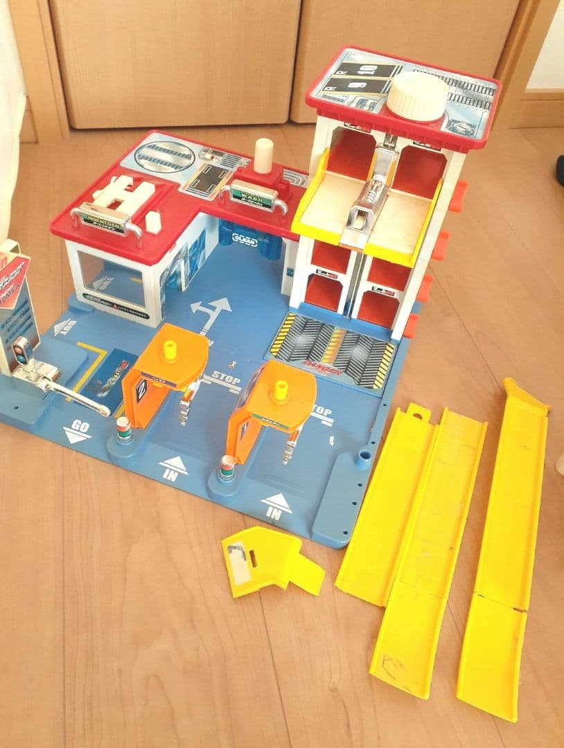 レトロトミカガソリンスタンド トミカ 80台以上 レトロ ロングトミカ