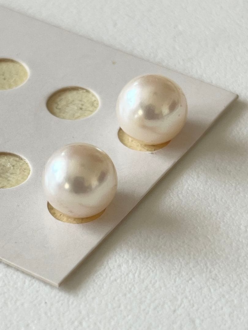 あこや真珠①片穴　9.0~9.5mm 2珠　本真珠　アコヤ　ルース パール