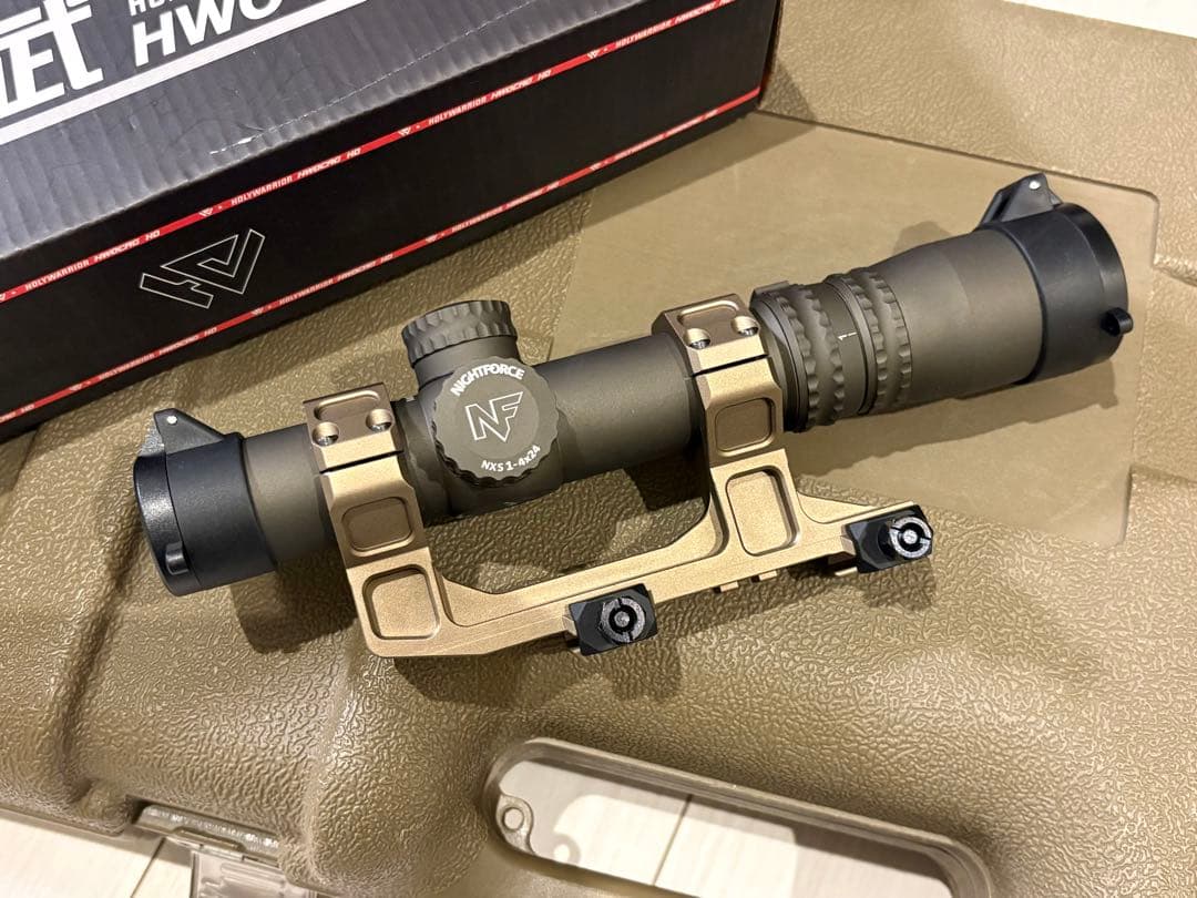 NIGHT FORCEタイプ NXS 1-4x24 スコープマウント 付き