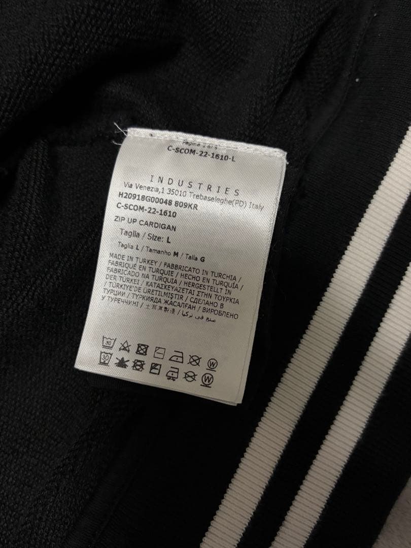 nsx　　　　モンクレール ジップアップ　パーカー　　黒　L