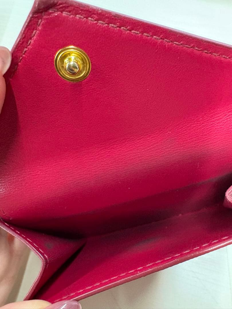 最終値下げ⭐︎PRADA ピンク 三つ折り財布
