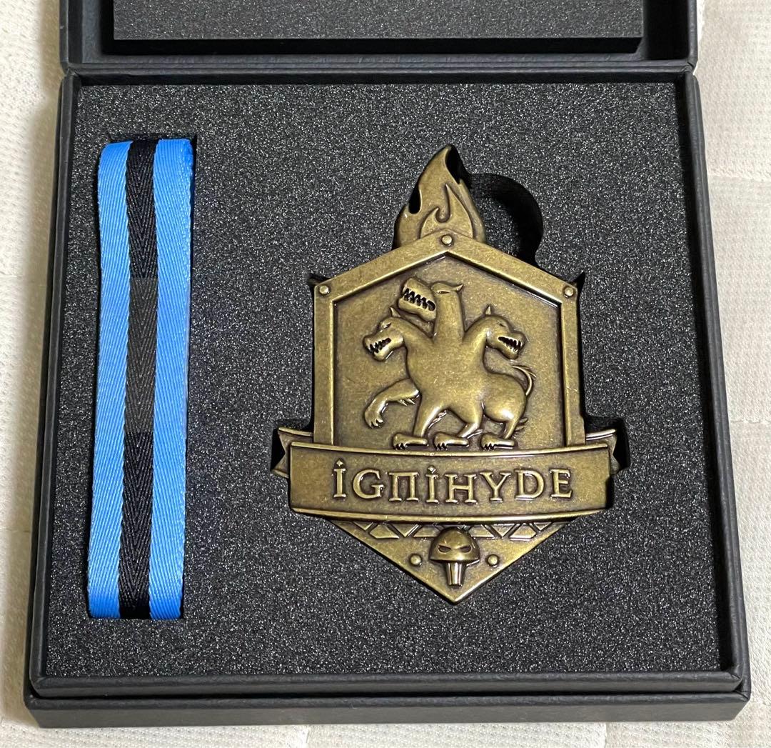 ツイステッドワンダーランド イグニハイド レプリカ腕章 ツイステッド