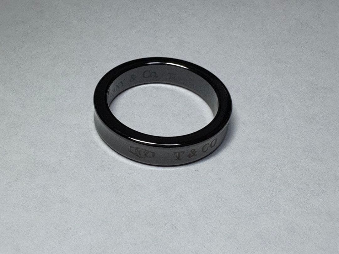 ティファニー　チタン　ナローリング　レディース　約10号