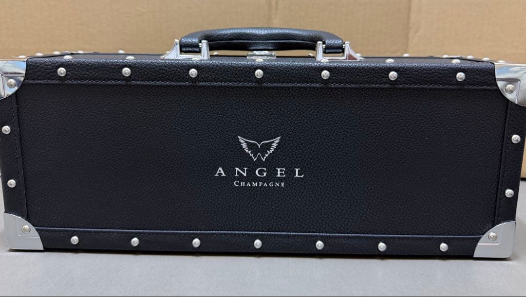 エンジェルシャンパン ブラック 750ml 箱付き② エンジェル ブラック 750ml 正規品 箱付 ※店頭及び業務用配送のみでの
