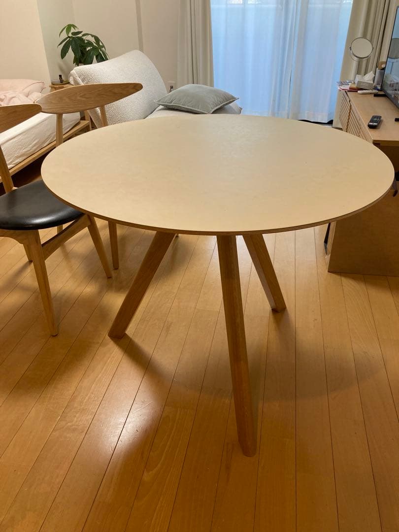 HAY CPH 20 ROUND ダイニングテーブル Φ120 x H74