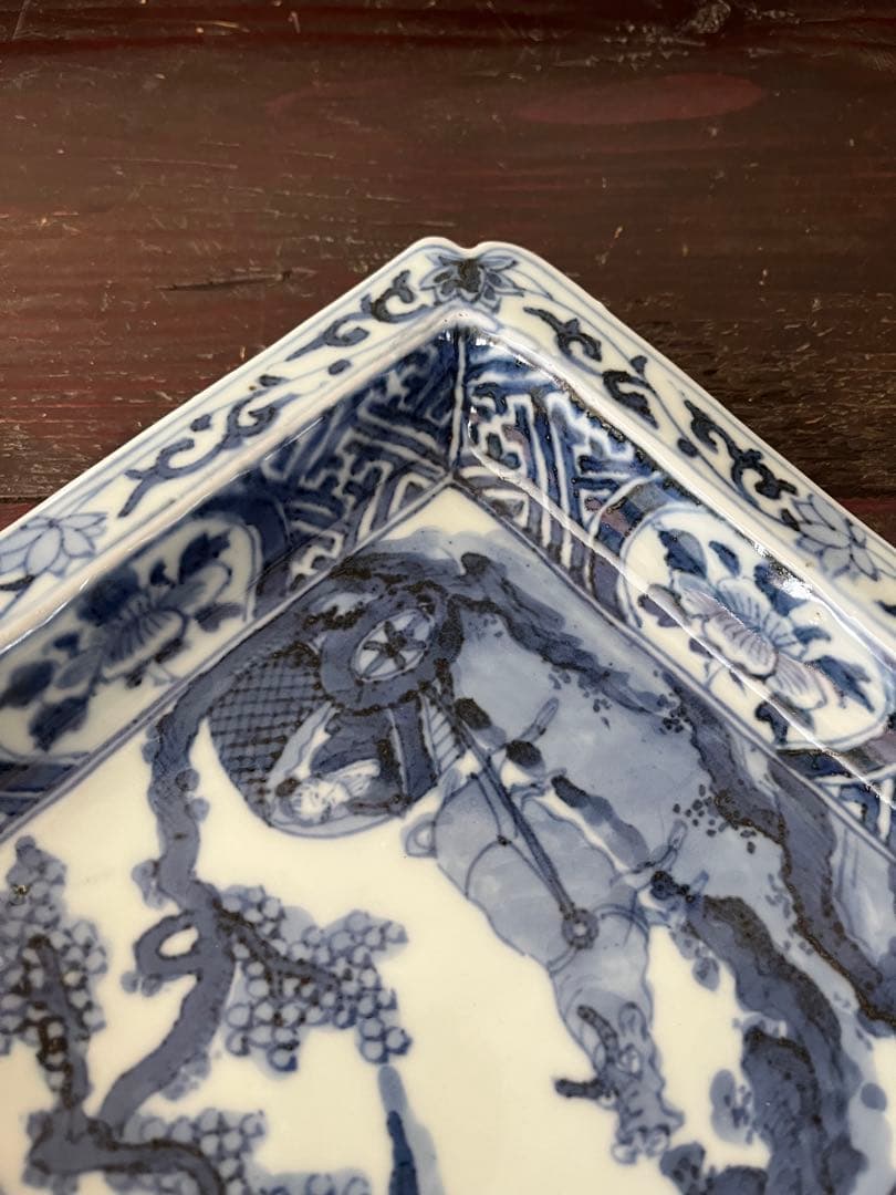 希少無傷　中国美術　明　天啓古染付　牛車に翁　紗綾紋　隅切角皿　古伊万里　清朝期