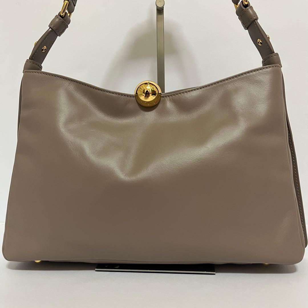 現行モデル✨美品✨フルラ　スフェラ　ワンショルダー　ハンドバッグ　ソフトレザー