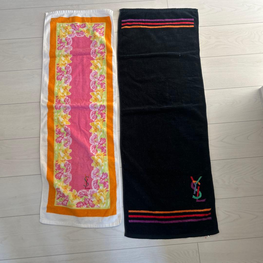 イヴ・サンローラン花柄とロゴデザインのフェイスタオル2枚セット