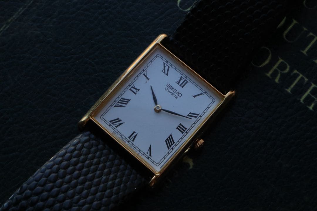 SEIKO tank V700 レクタンギュラー 稼動品