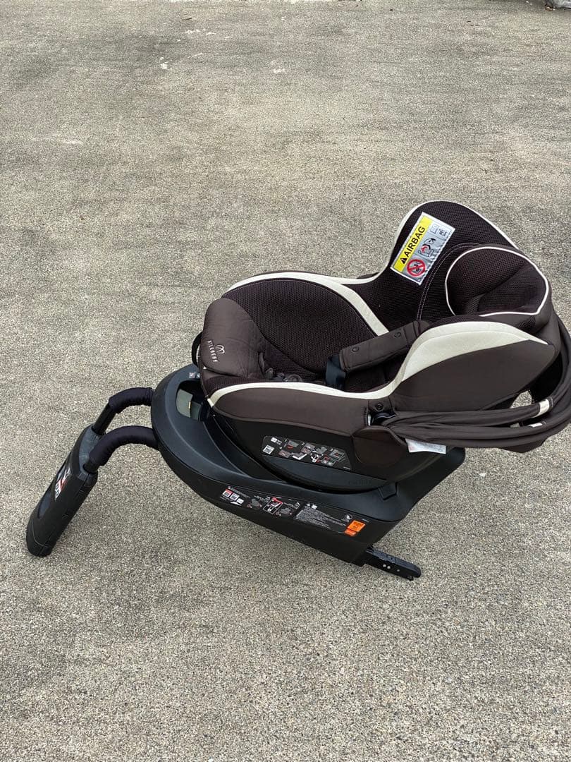 エールベベ クルット3iグランス ISOFIXアンバーブラウン