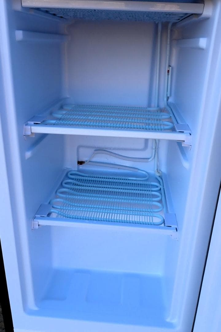 2023年製 アイリスオーヤマ 60L 冷凍庫【IUSD-6B-B】