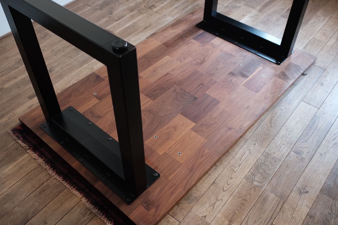 MASTERWALマスターウォール　モザイク　ダイニングテーブル