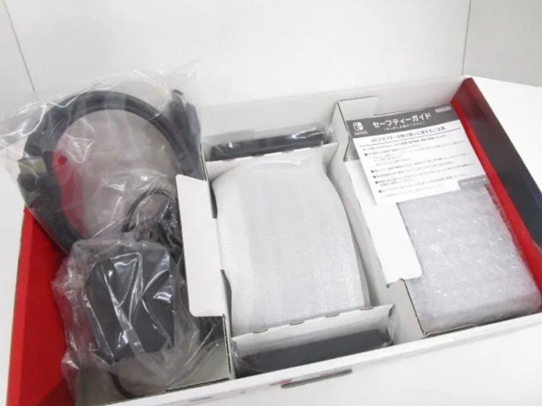 【新品未使用】 Nintendo Switch 本体