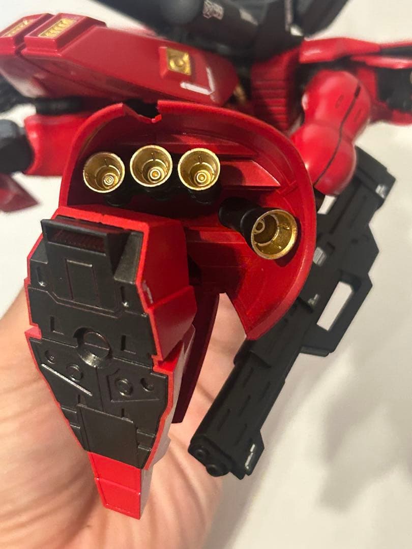 HGUCサザビー　完成品 全塗装