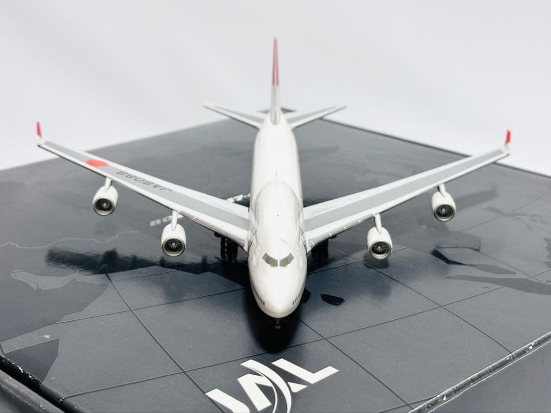 hogan 1/300 B747-400 JALアーク塗装 ダイキャストモデル - メルカリ