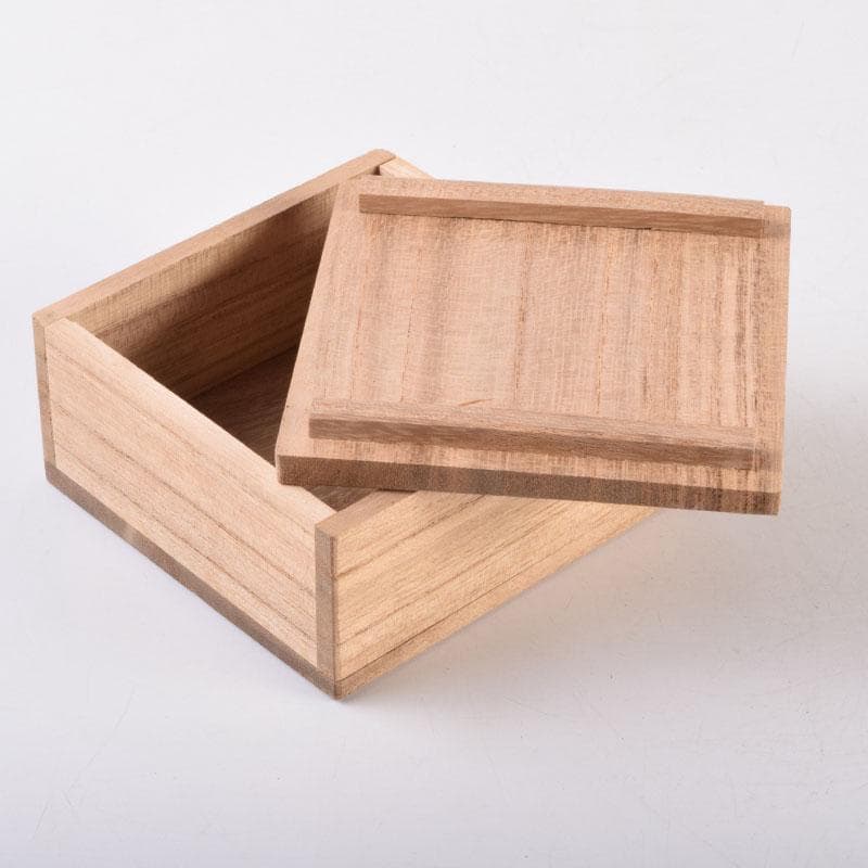 伝統工芸 飛騨一位一刀彫 江黒亮春（亮声) 作 香合 共箱 C 8474 - メルカリ