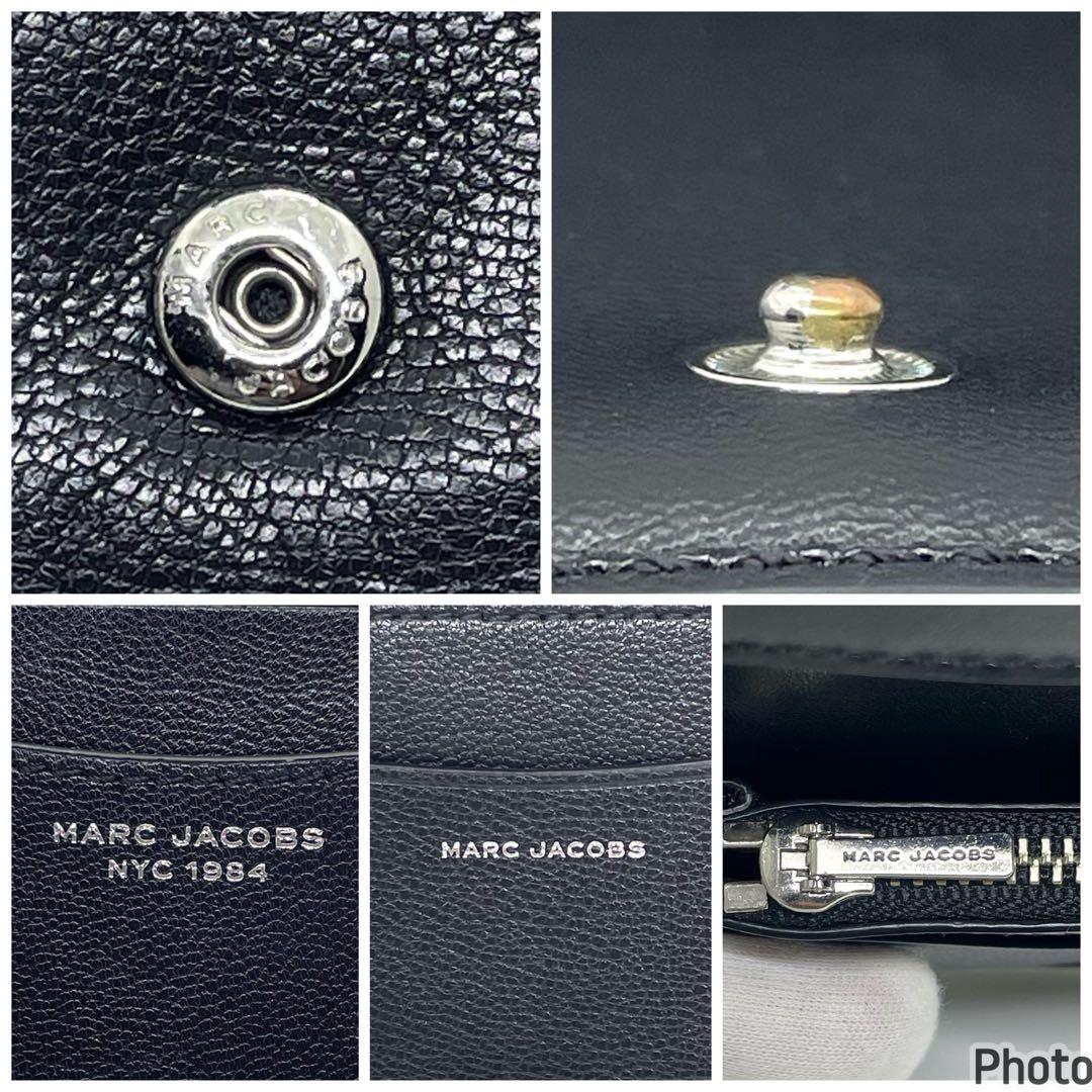 マークジェイコブス ブラック 二つ折り財布