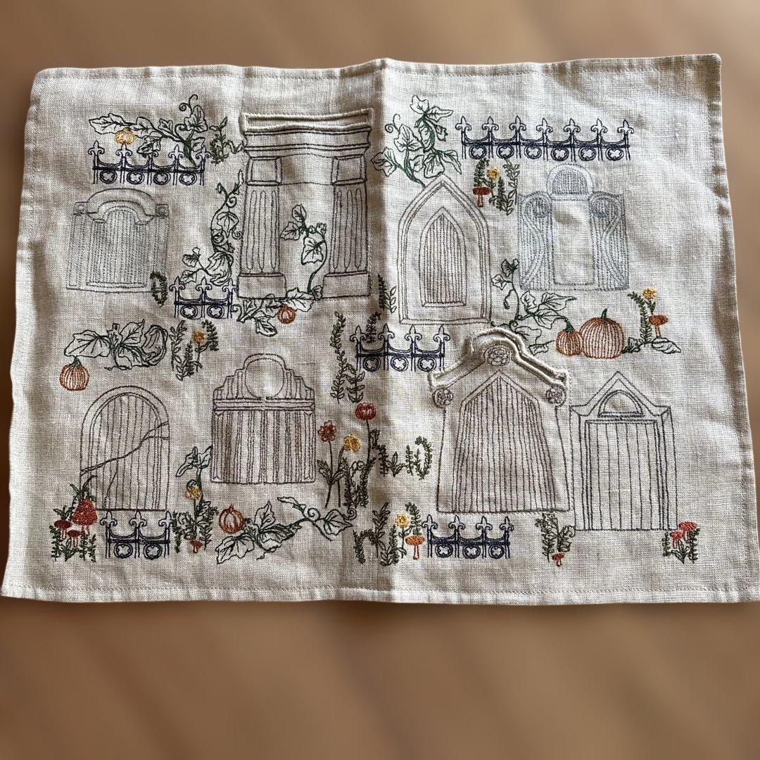 Coral & Tusk Halloweenハロウィン　ポケットクッションカバー