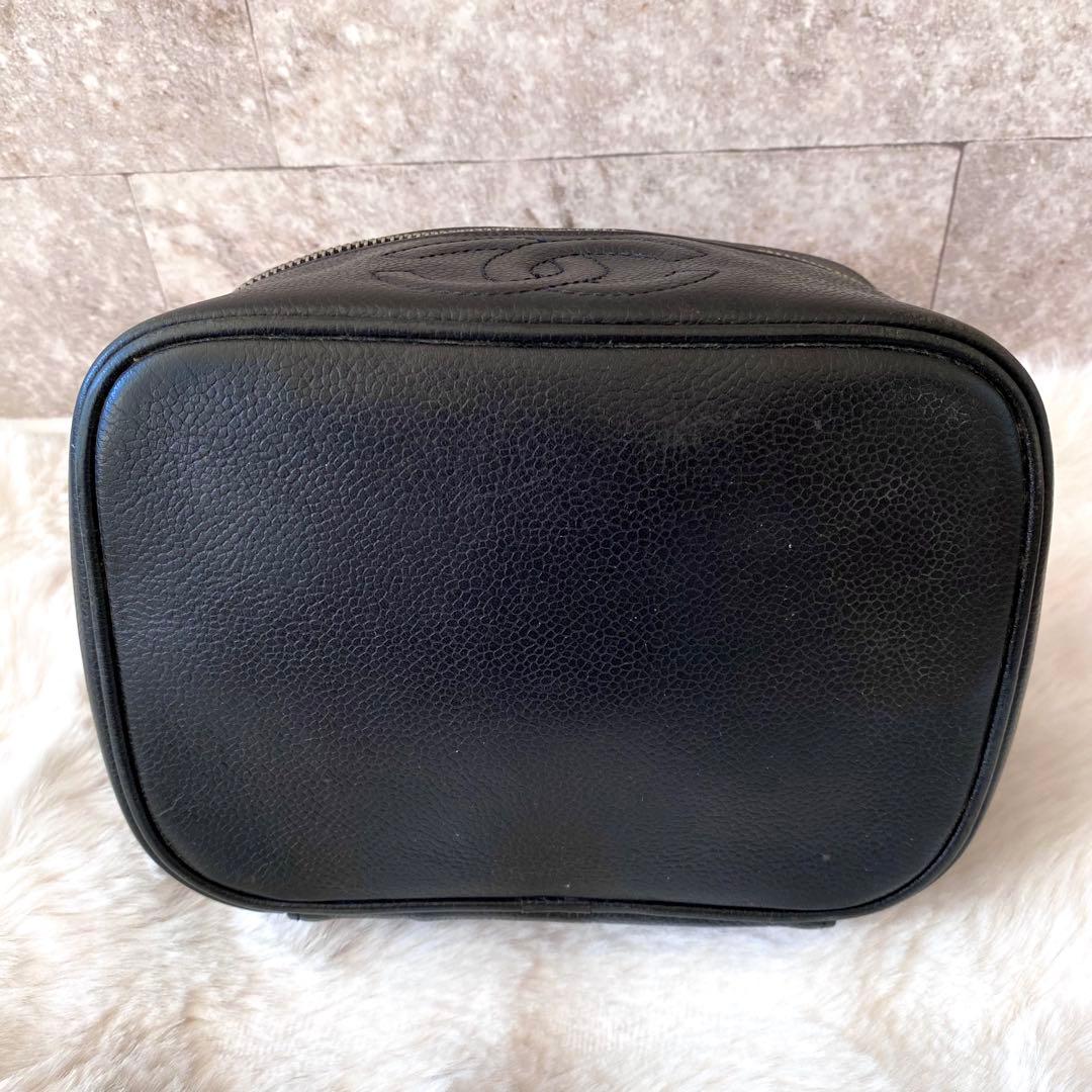 CHANEL バニティバッグ ポーチ シリアルナンバー有り キャビアスキン 黒