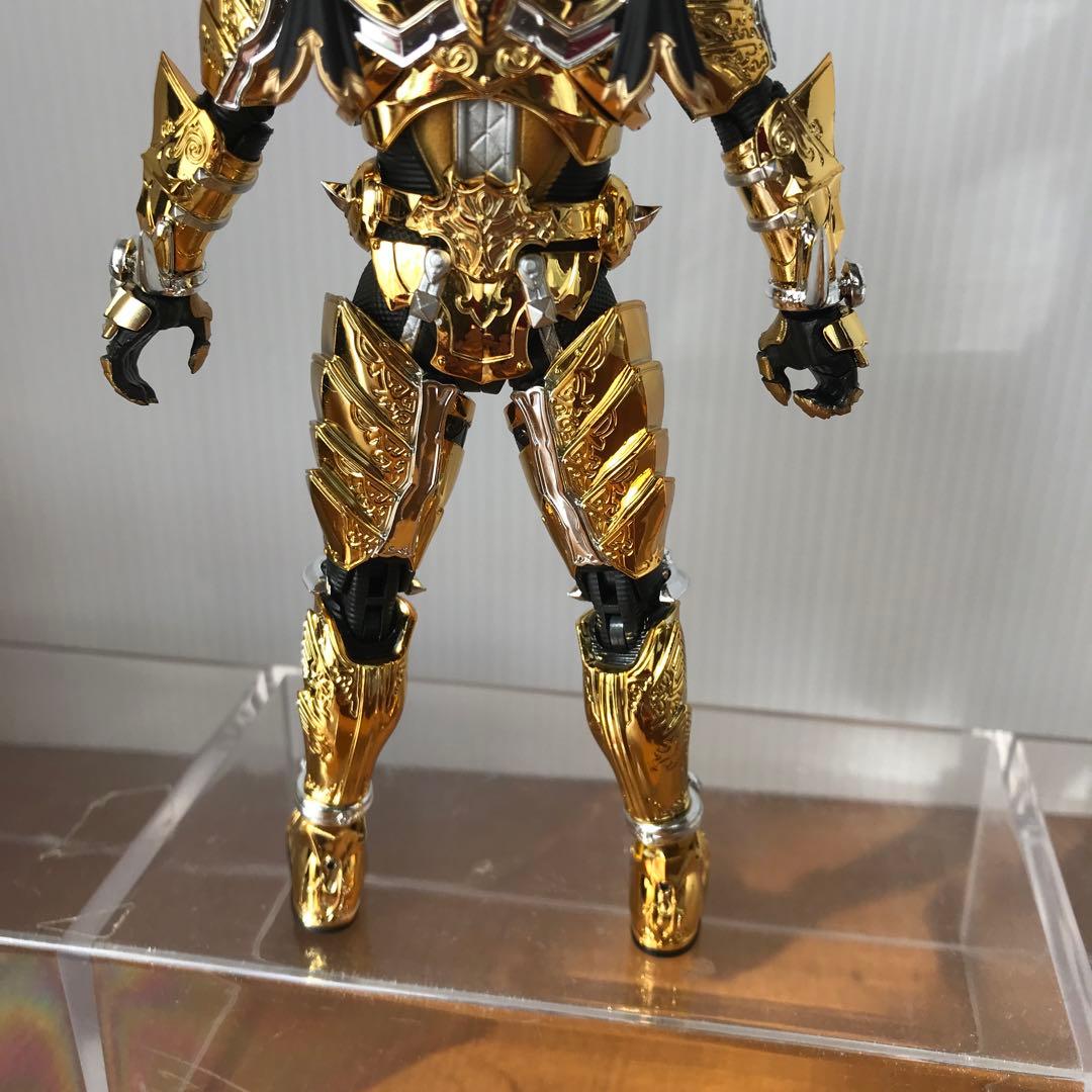 S.H.Figuarts 真骨彫製法 黄金騎士 牙狼 (冴島鋼牙)
