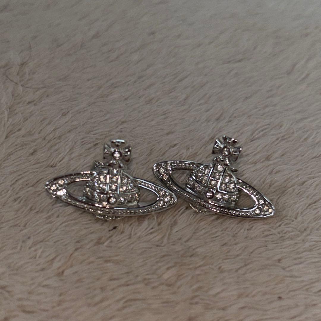 【片耳】Vivienne Westwood ピアス 楽天市場】ヴィヴィアンウエストウッド ピアス 【2025年春夏新色