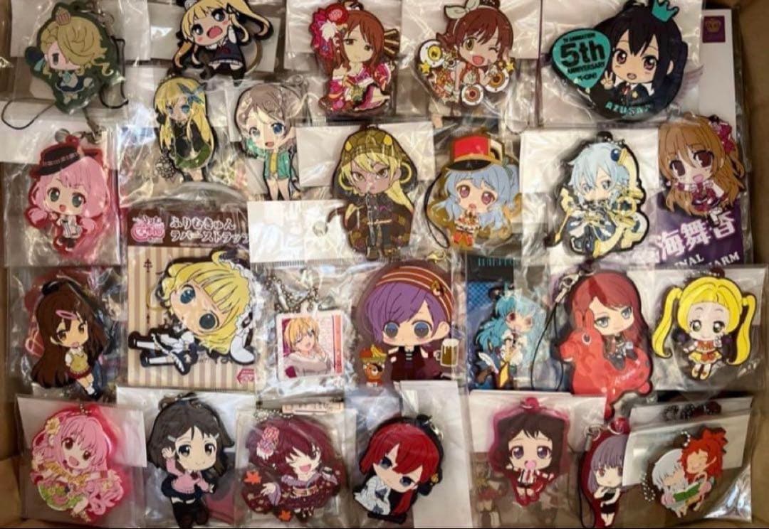 ノンジャンル アニメグッズ 1600点以上 呪術廻戦 進撃 美少女 紙類無し