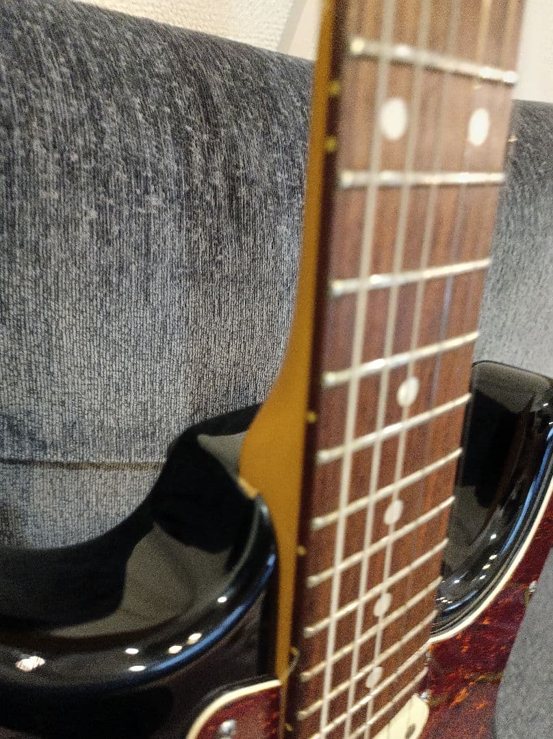 Bacchus BST-400　ストラトキャスタータイプ