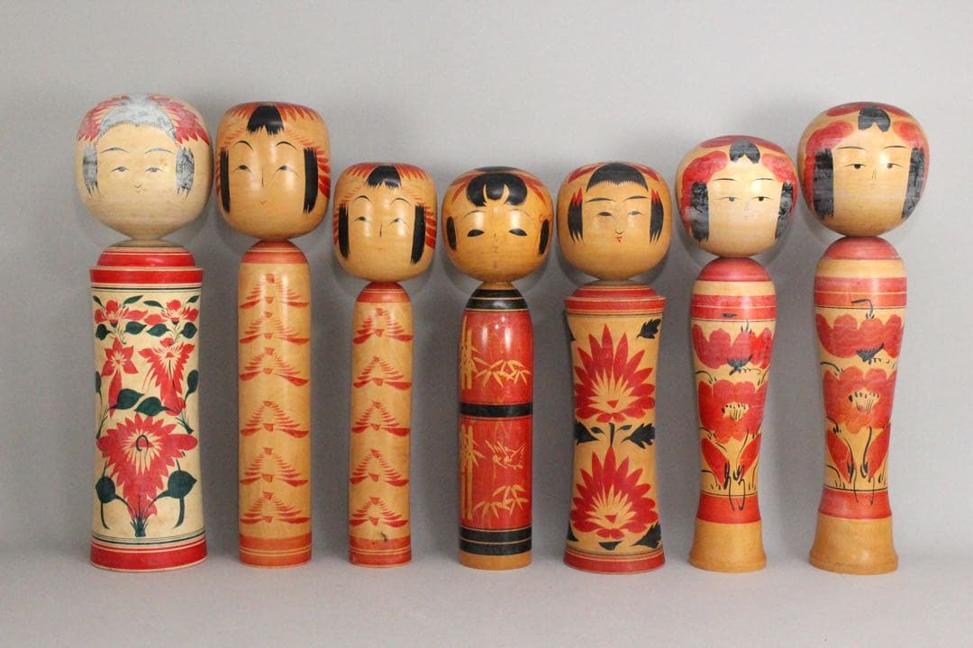 4750 こけし34点 〈小笠原義雄　里見正雄　小沢孝雄　吉田勝範 他〉送料無料