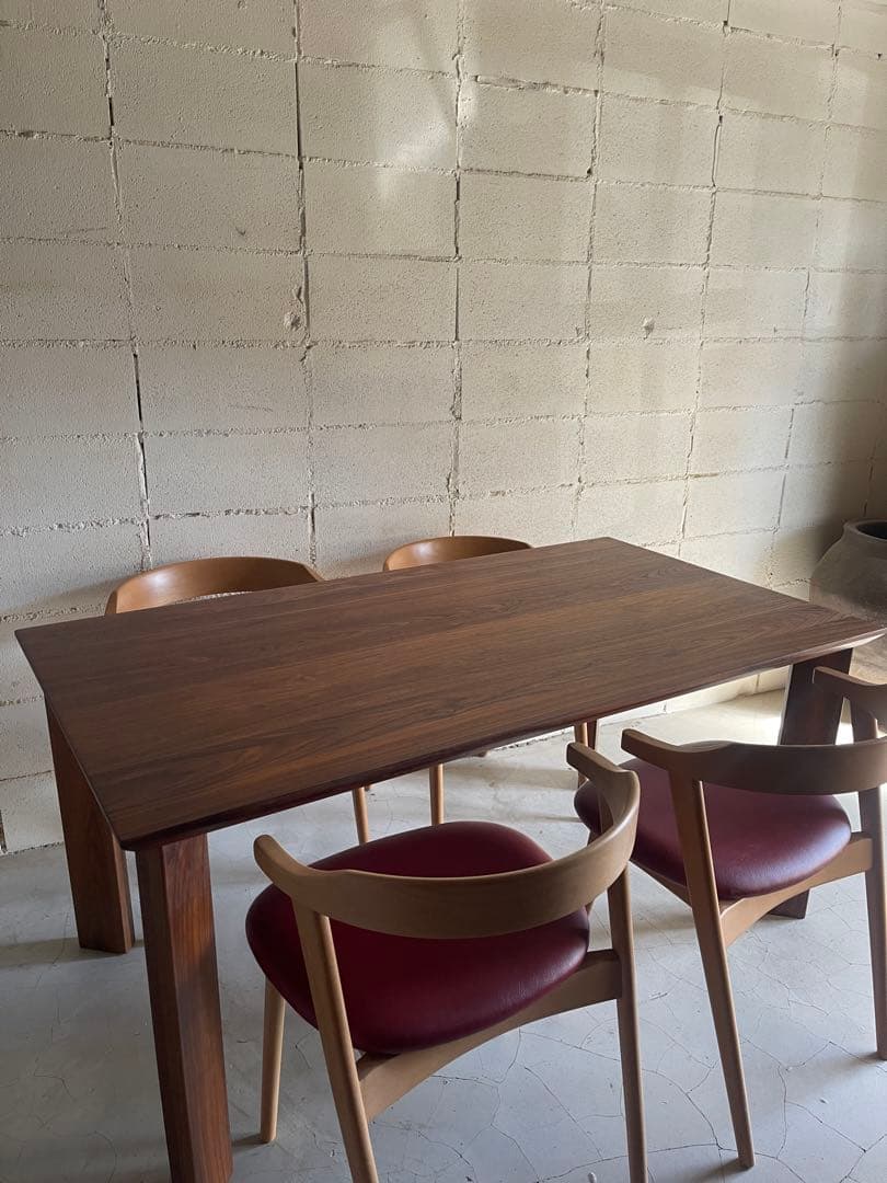 ウォールナット 無垢材　150 ダイニングテーブル　木脚　国産メーカー