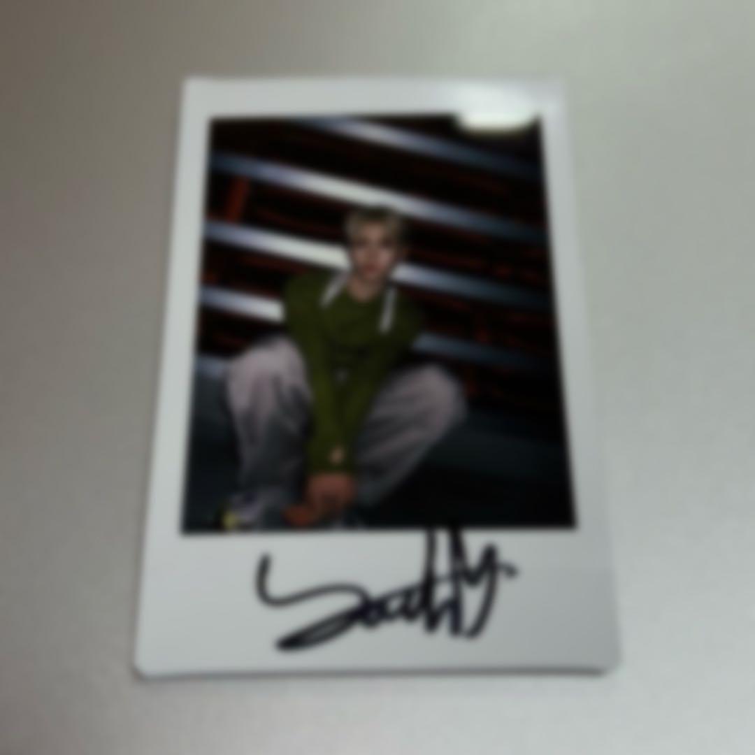 POW YORCH ヨチ サイン ポラロイド - メルカリ