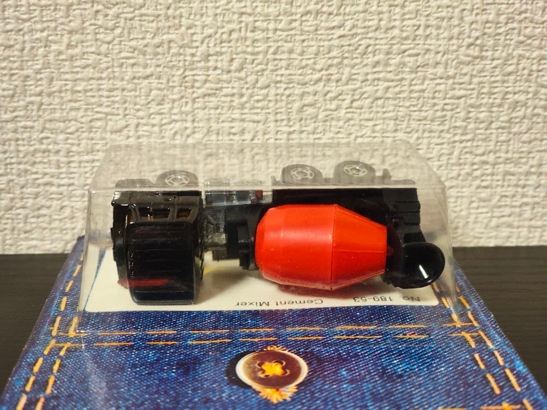 未開封 TOMICA トミカ 日野ミキサー 黒色