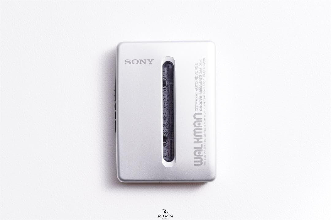 SONY WALKMAN 薄型高音質 カセットウォークマン WM-EX677 S - メルカリ